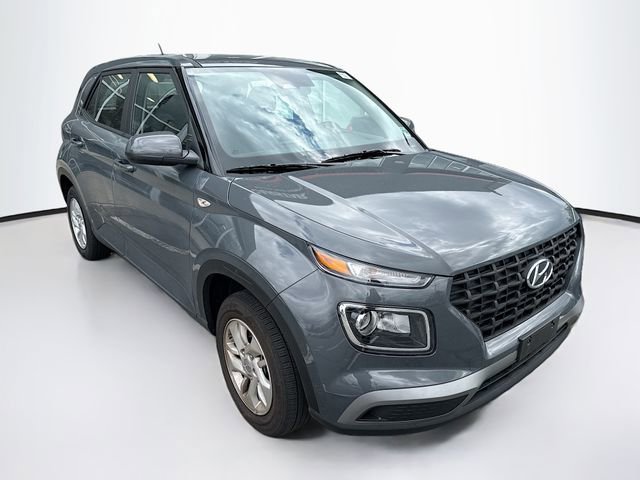 Certified 2026 Hyundai Venue SE FWD image 11