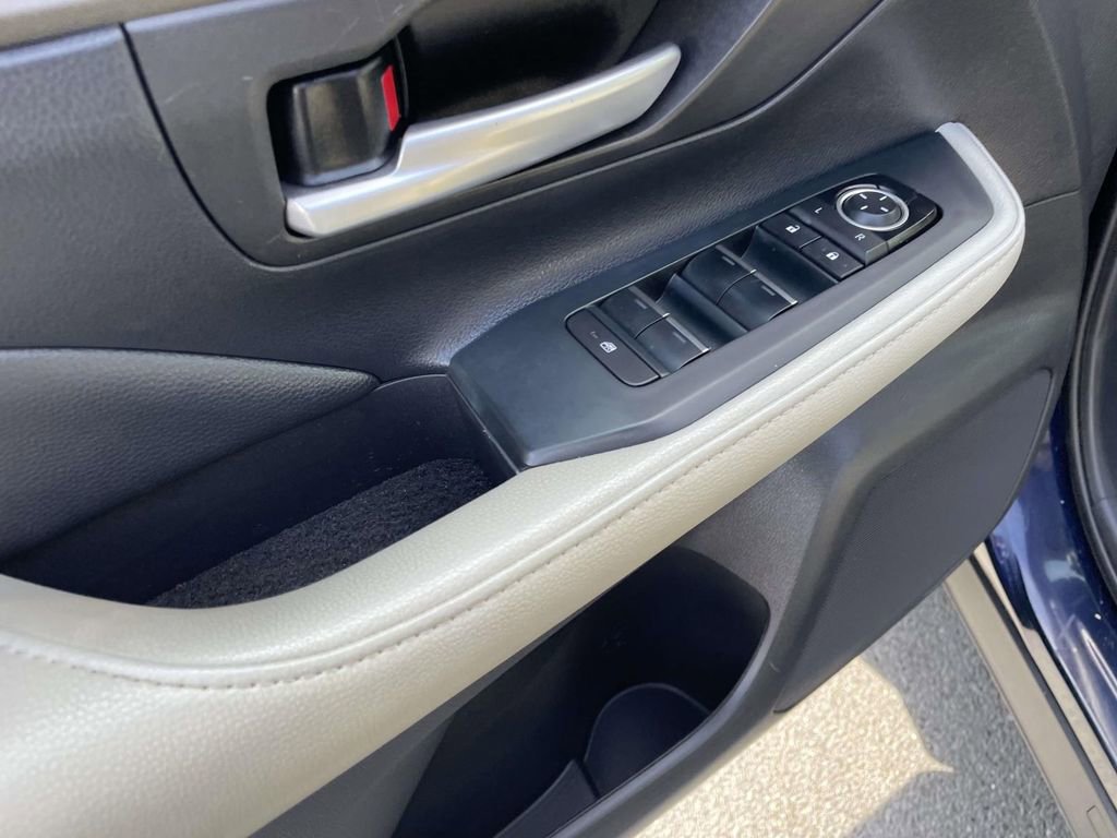 Used 2025 Toyota Grand Highlander FWD image 29