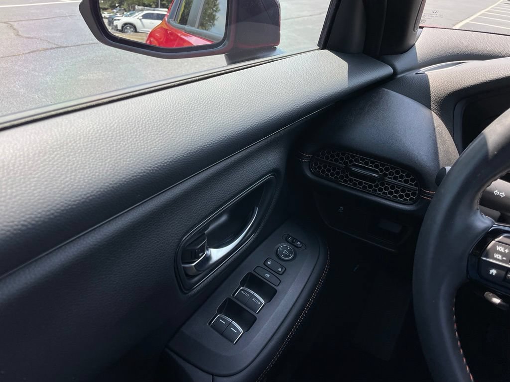 Certified 2024 Honda HR-V Sport image 22
