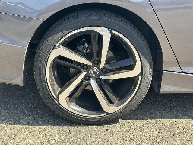 Used 2018 Honda Accord Sport image 5