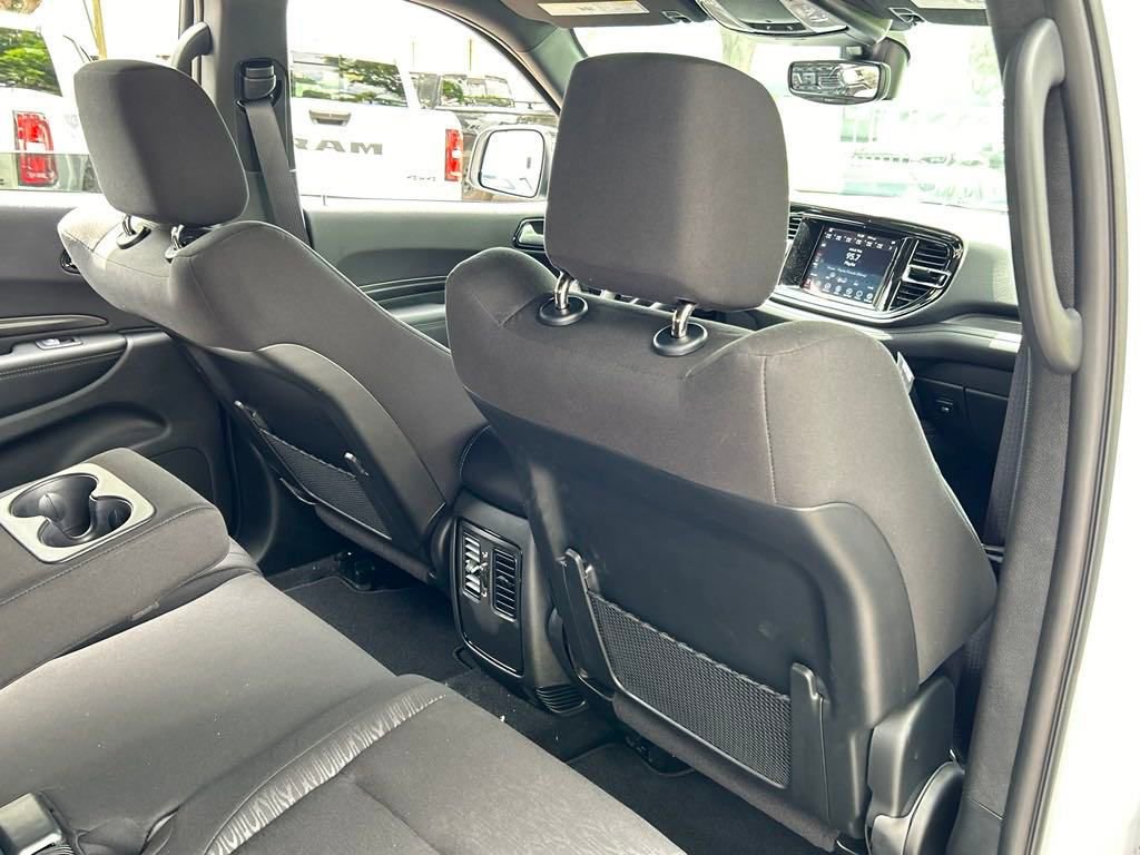 New 2024 Dodge Durango SXT w/ 3rd Row Seating Group image 25