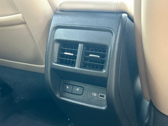 Used 2024 Cadillac XT4 Luxury w/ Cold Weather Package AWD/4WD image 47