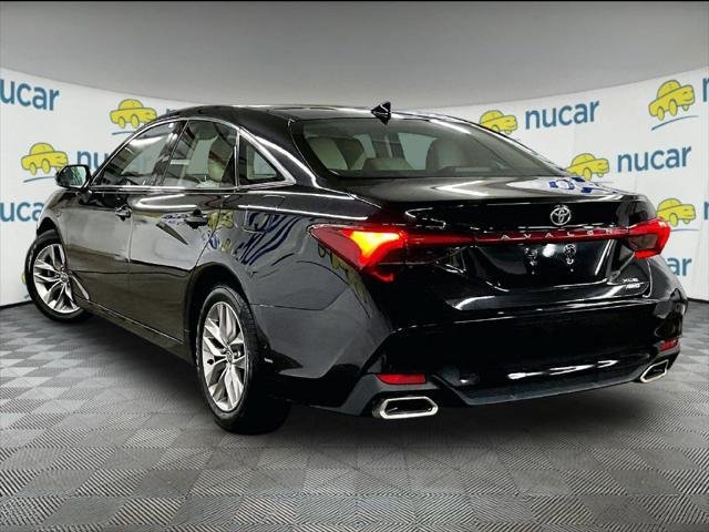 Certified 2021 Toyota Avalon XLE AWD/4WD image 4