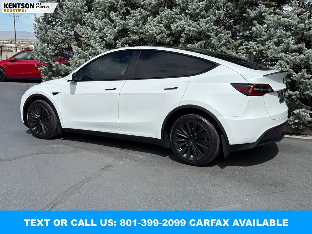 Used 2023 Tesla Model Y Long Range AWD/4WD image 5