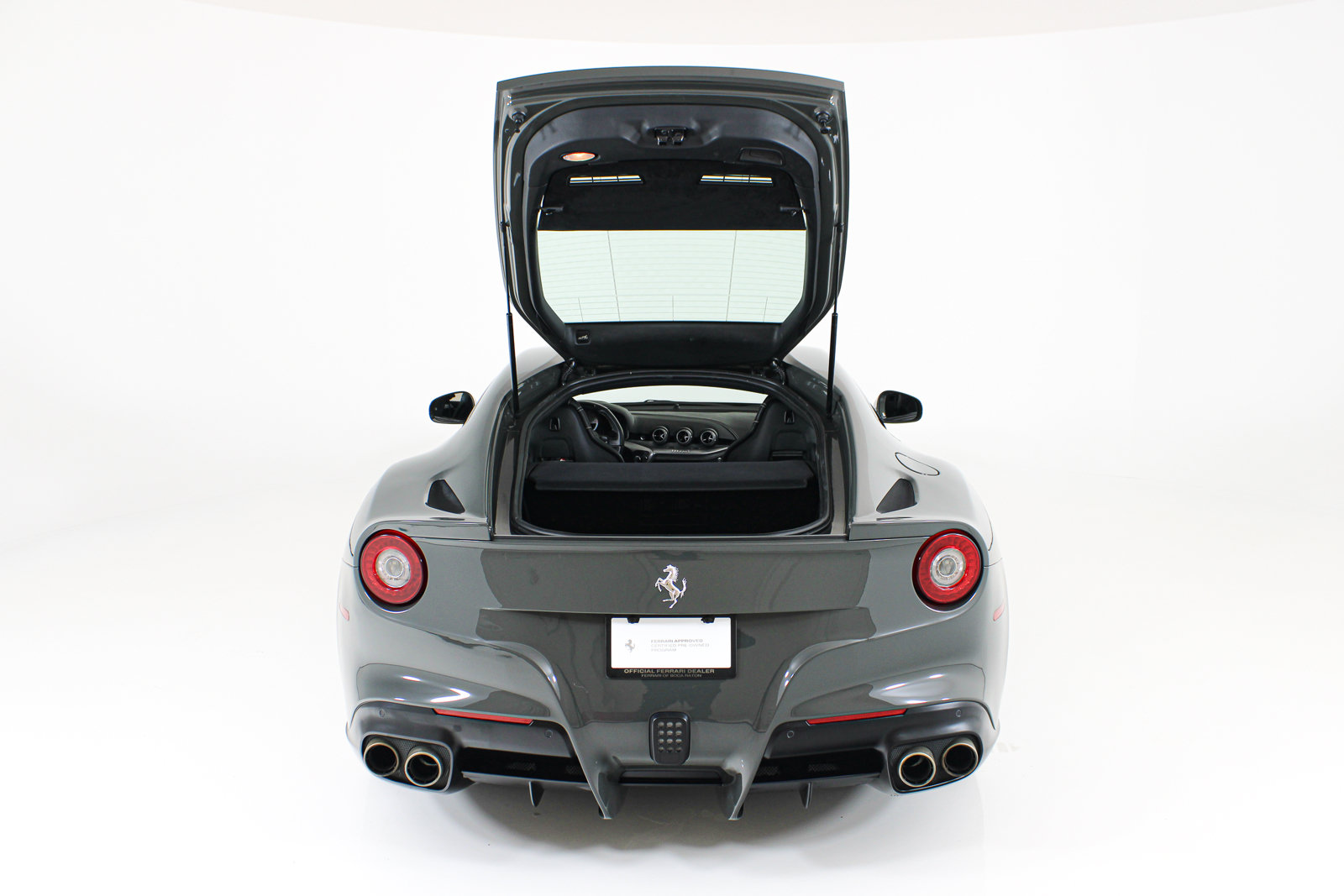 Used 2015 Ferrari F12 Berlinetta RWD image 48