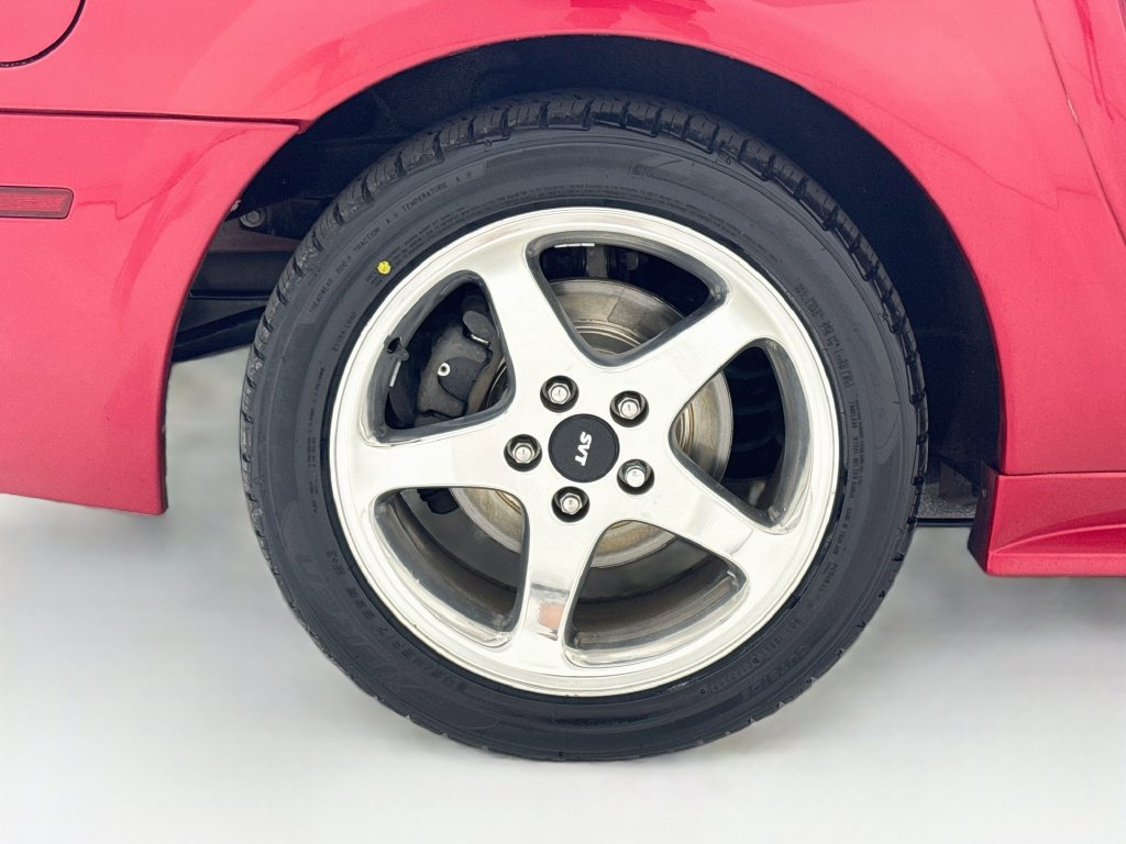 Used 2001 Ford Mustang Cobra RWD image 32