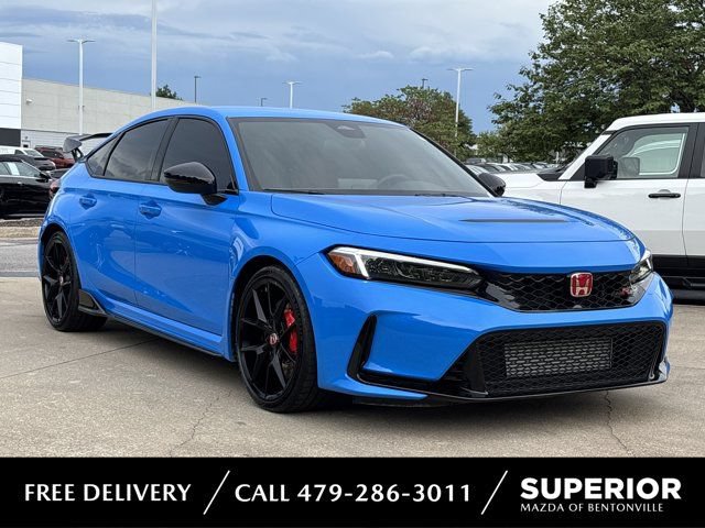 Used 2026 Honda Civic Type R image 1