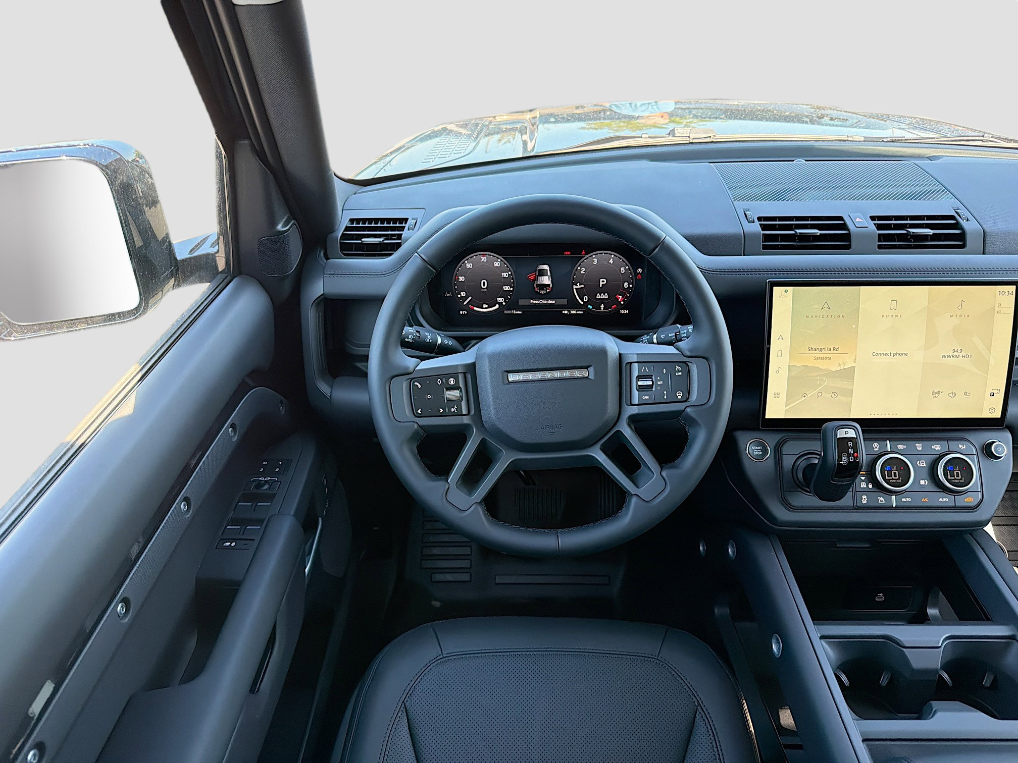 New 2026 Land Rover Defender 110 X-Dynamic SE image 17