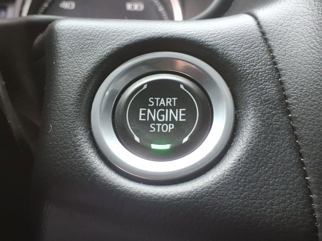 Certified 2021 Chevrolet Tahoe Z71 image 21