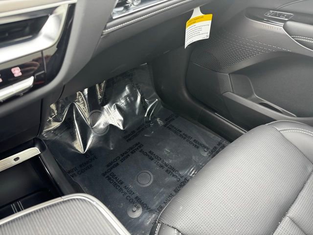 New 2025 Cadillac Lyriq Luxury image 26