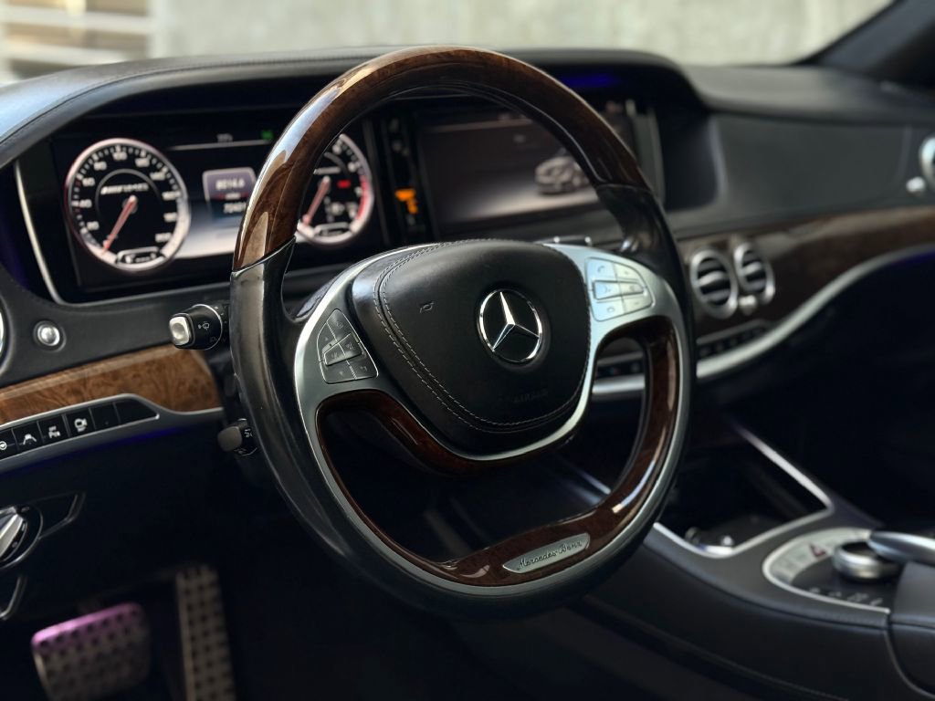 Used 2015 Mercedes-Benz S 63 AMG 4MATIC Sedan image 20