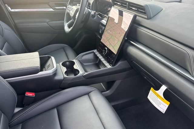 New 2026 GMC Terrain Elevation w/ Elevation Premium Package image 18