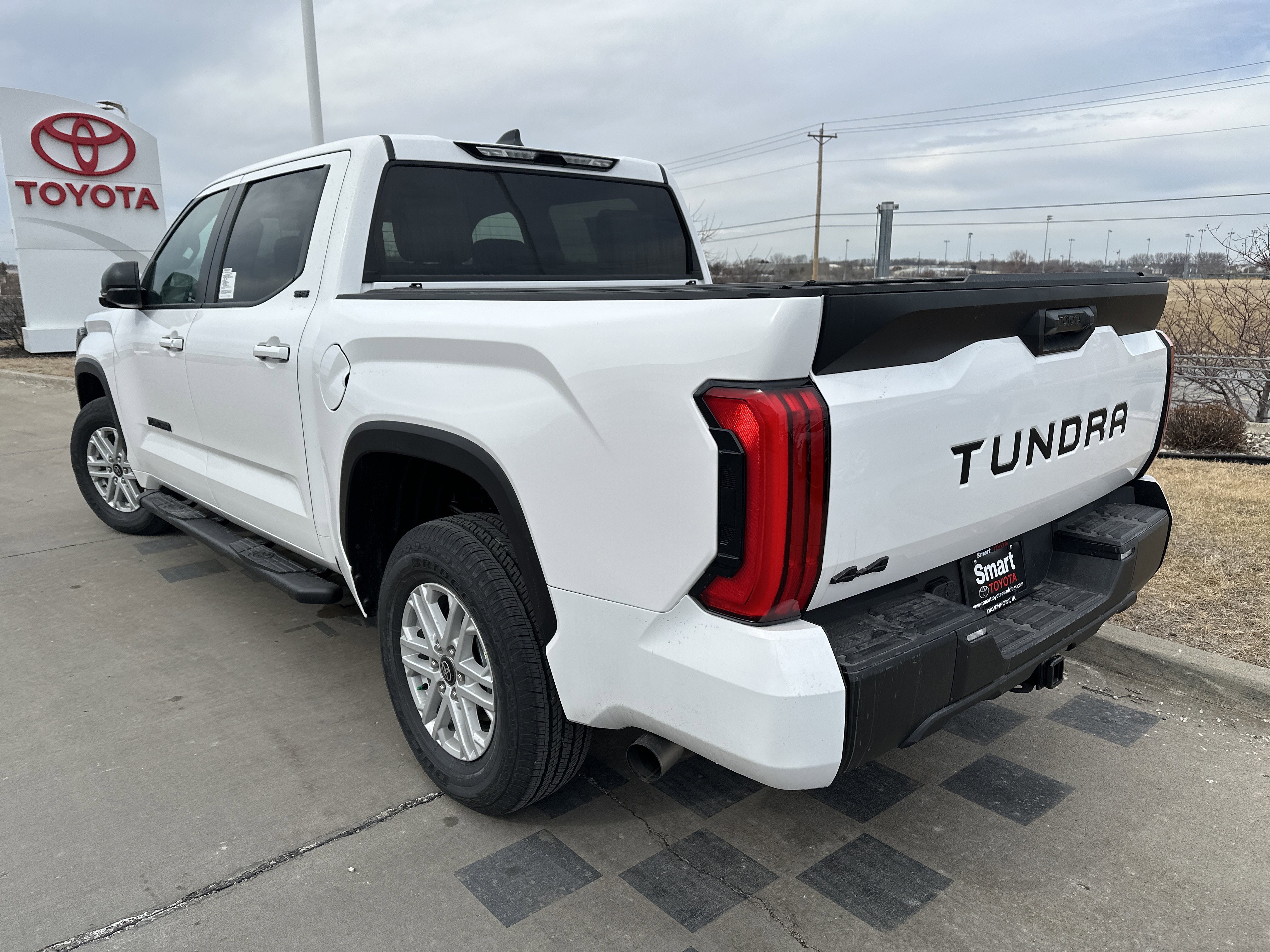 New 2026 Toyota Tundra SR5 w/ SR5 Premium Package AWD/4WD image 4