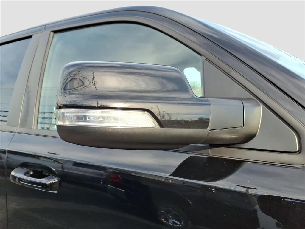 Used 2020 RAM 1500 Limited w/ Black Appearance Package image 8