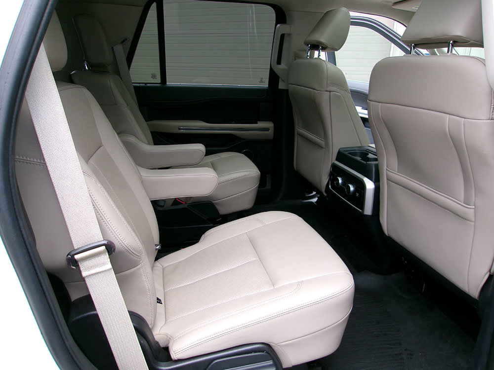Used 2022 Ford Expedition XLT AWD/4WD image 13