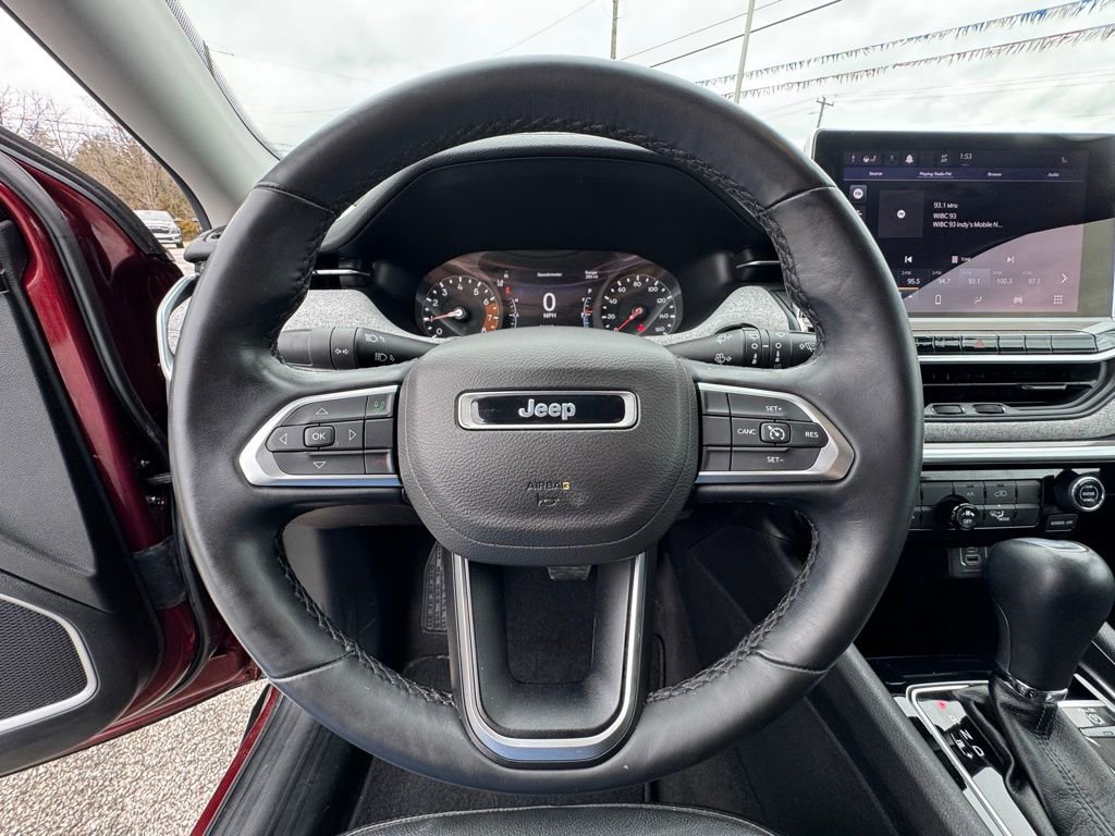 Used 2022 Jeep Compass Latitude image 21