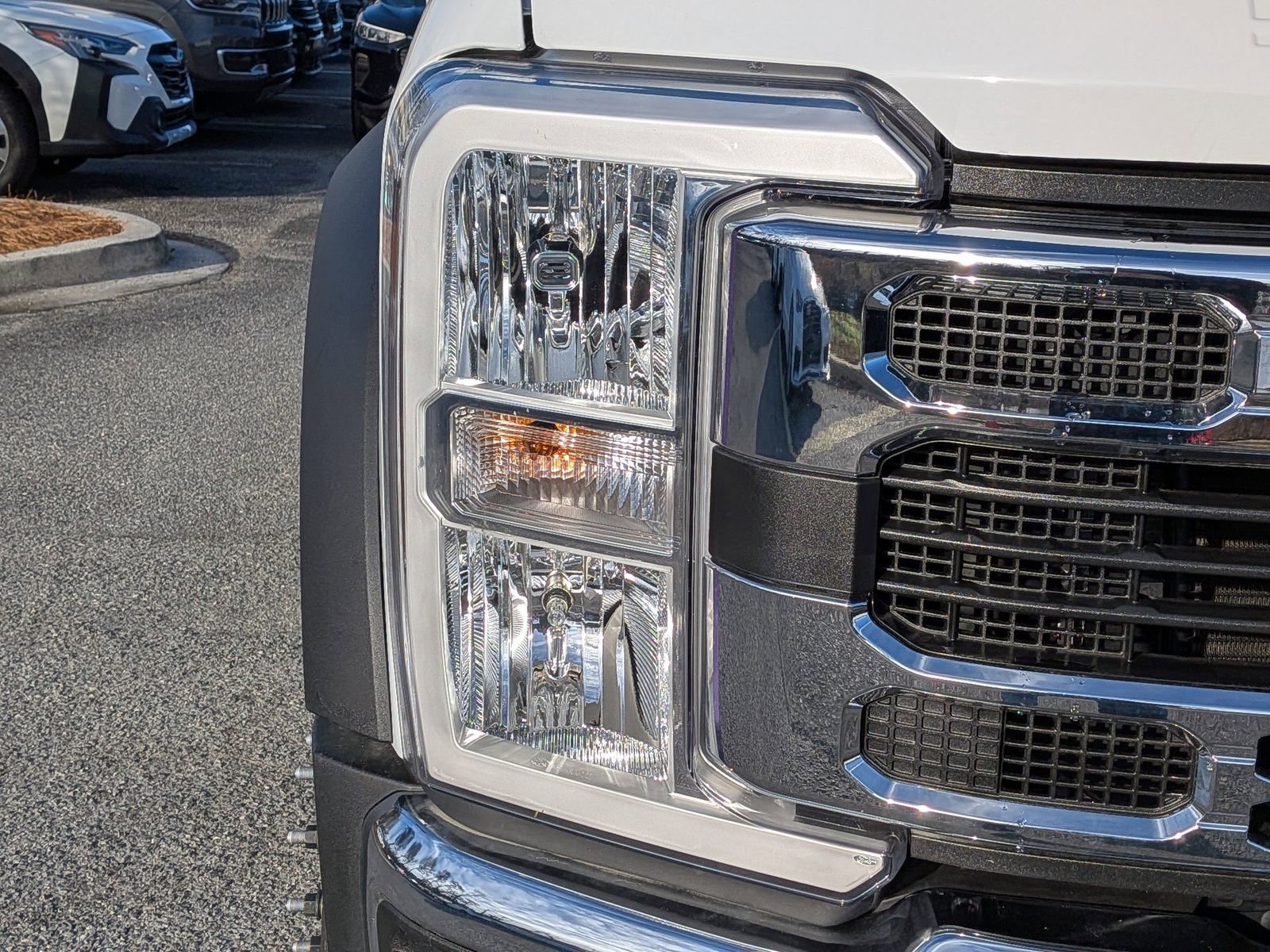 New 2025 Ford F450 XL w/ XL Chrome Package image 11