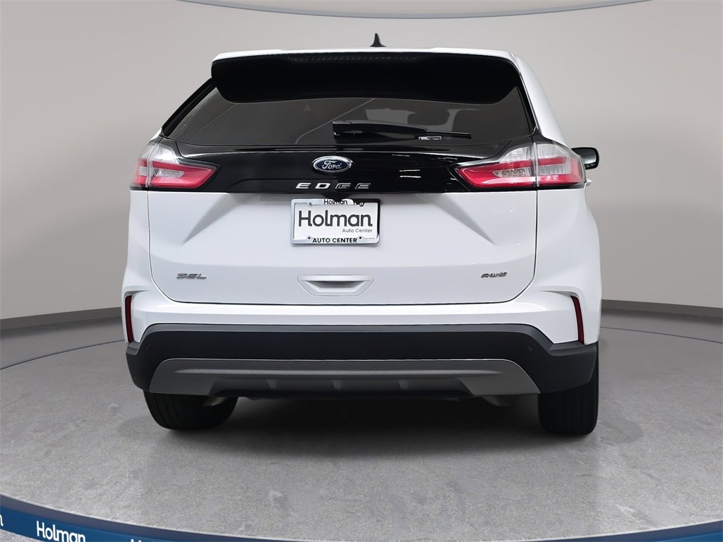 Used 2024 Ford Edge SEL image 7