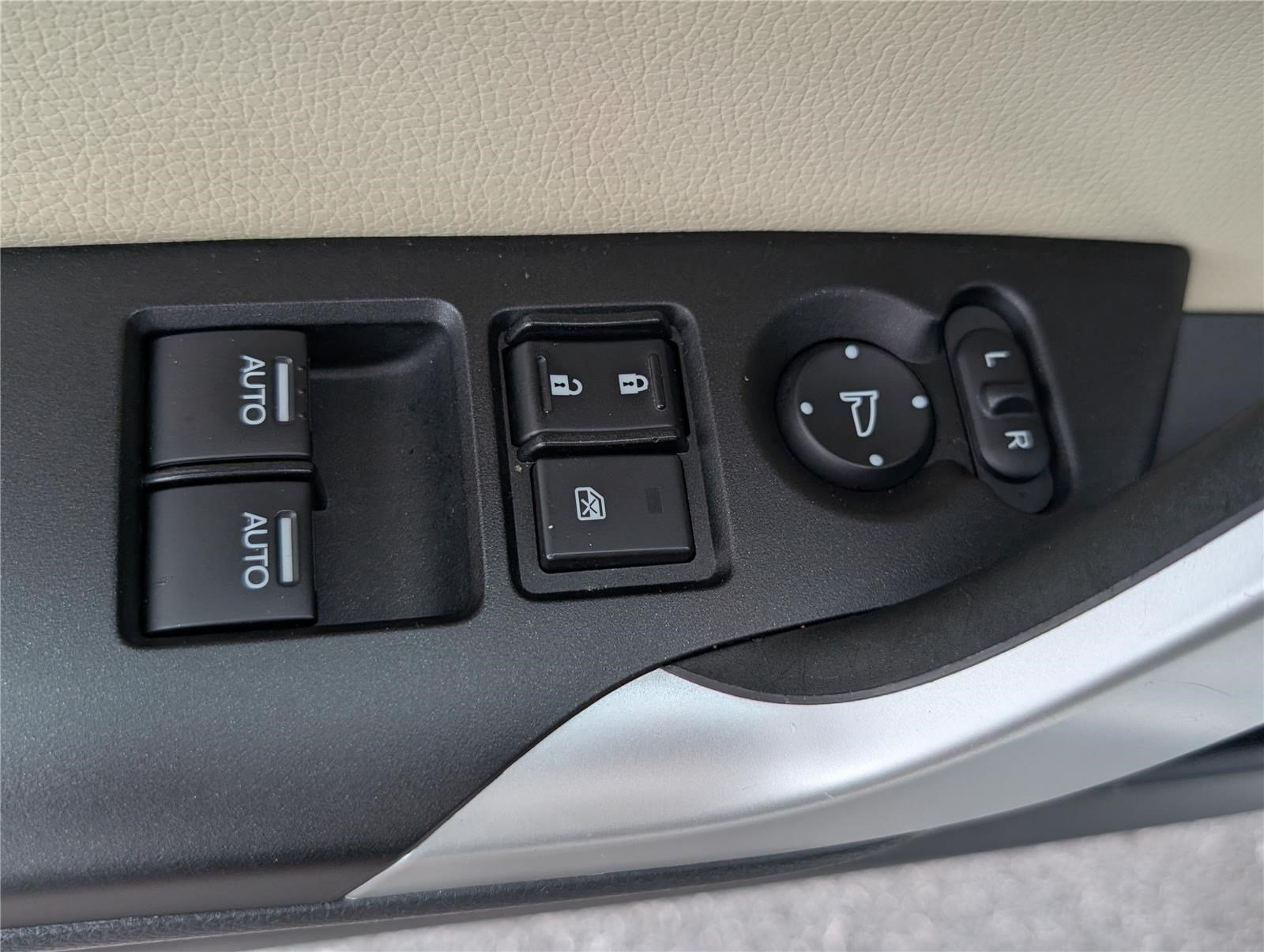 Used 2014 Honda Accord EX-L image 17