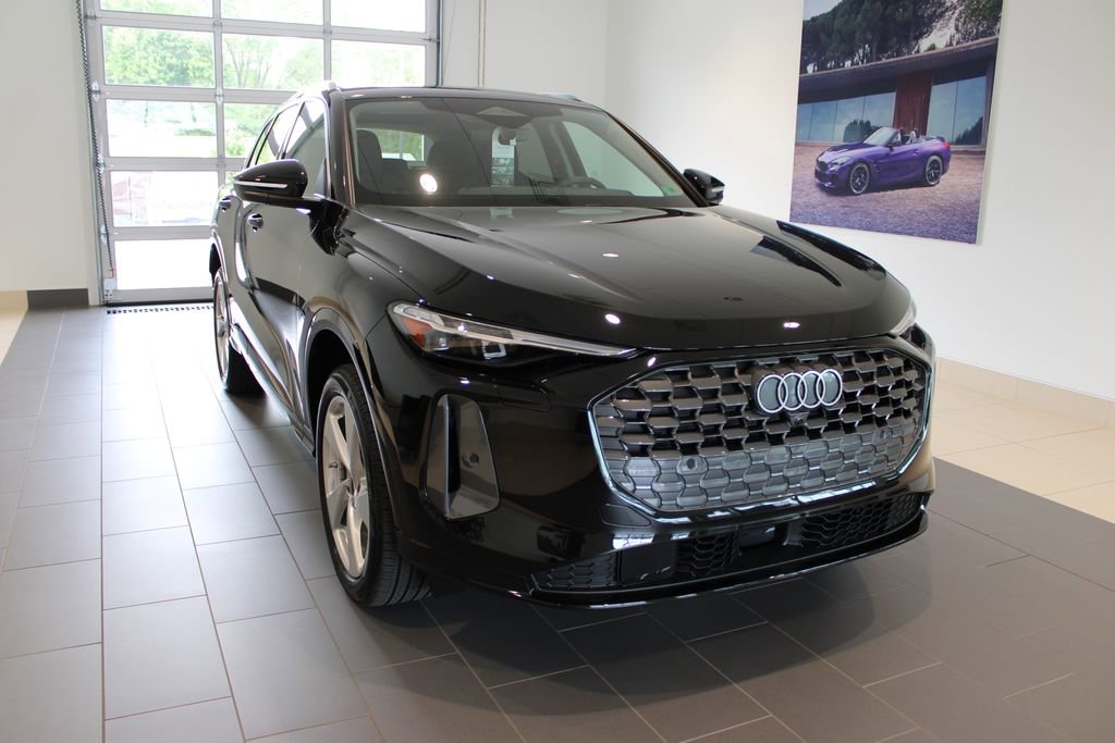 New 2025 Audi Q5 Premium Plus AWD/4WD image 2