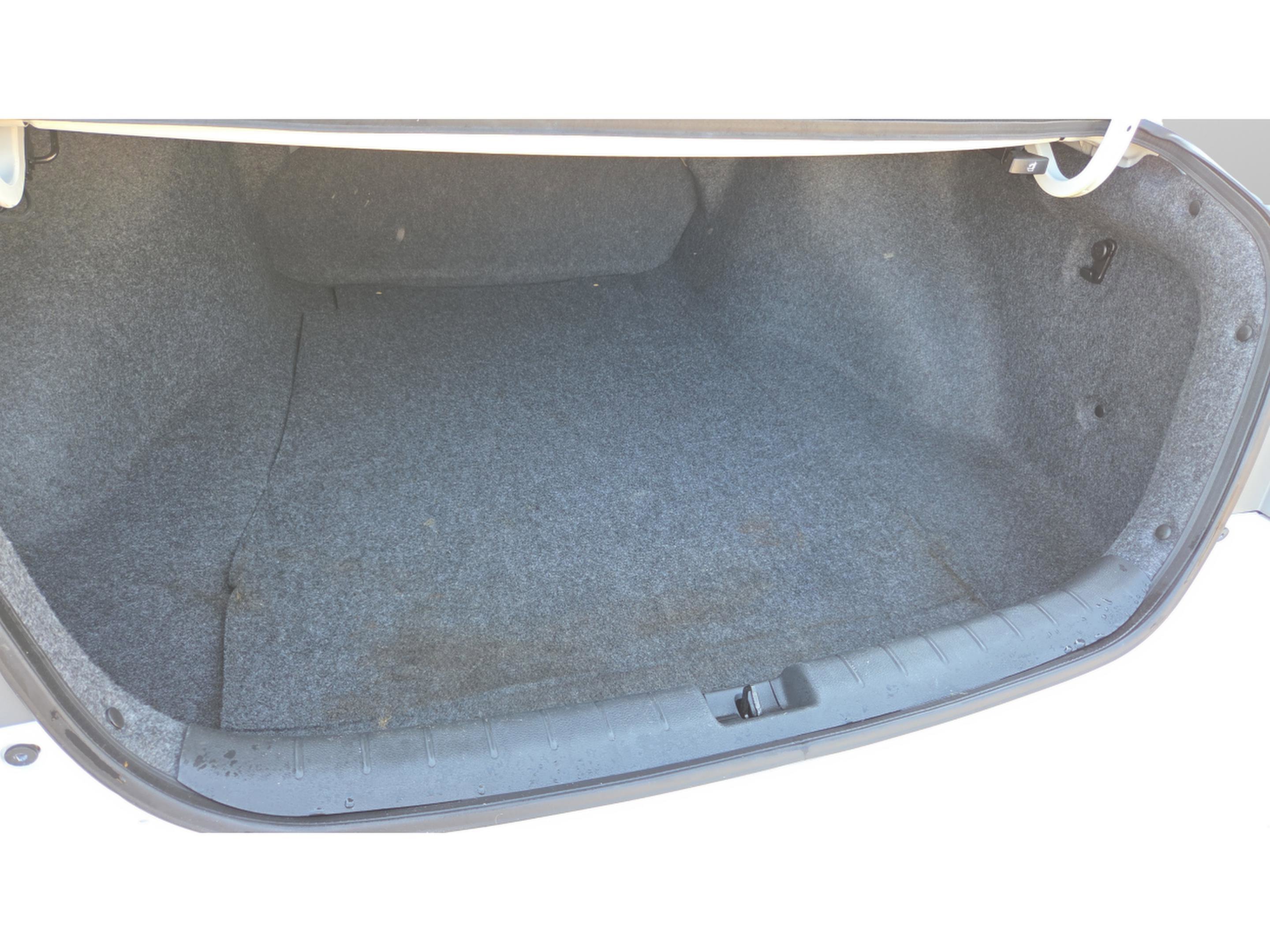 Used 2013 Honda Accord EX-L image 19