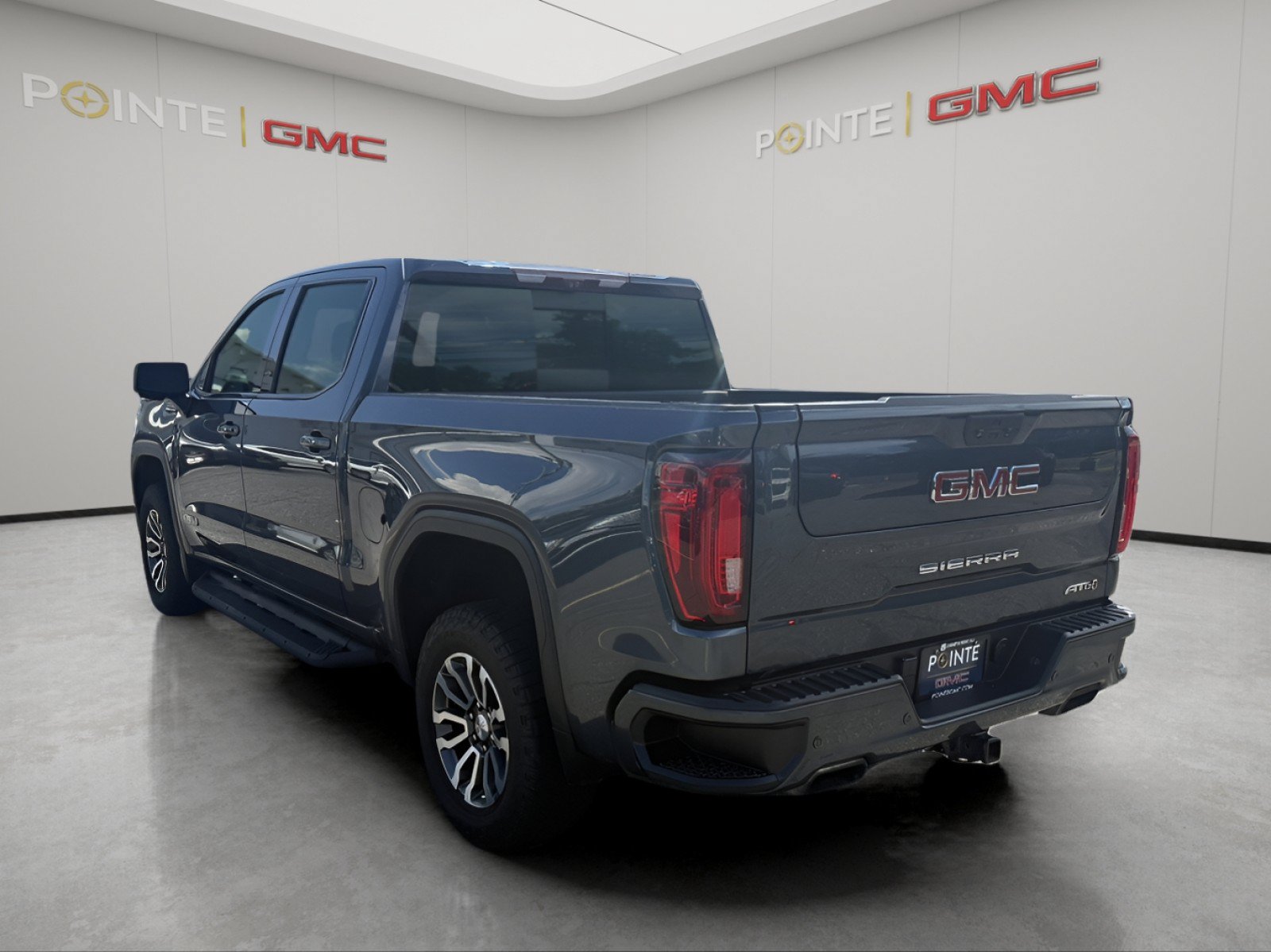 Used 2020 GMC Sierra 1500 AT4 w/ AT4 Premium Package AWD/4WD image 5