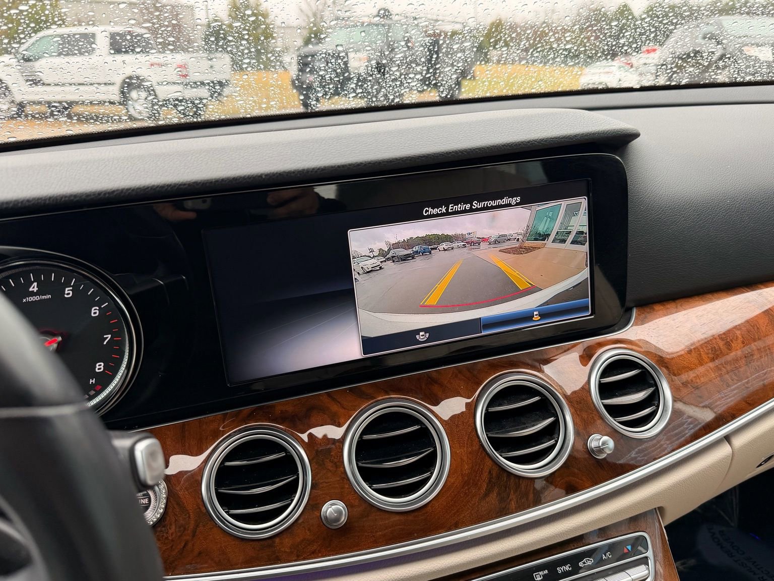 Used 2019 Mercedes-Benz E 300 4MATIC w/ Premium 1 Package image 31