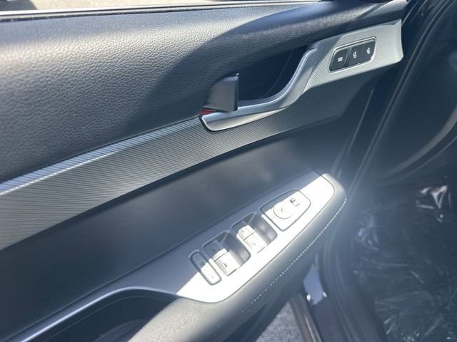 Used 2025 Hyundai Palisade SEL FWD image 17