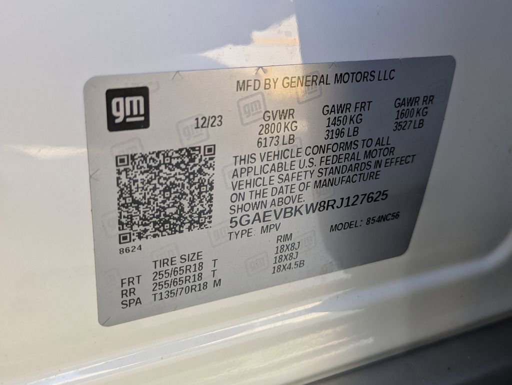 Used 2024 Buick Enclave Premium AWD/4WD image 32