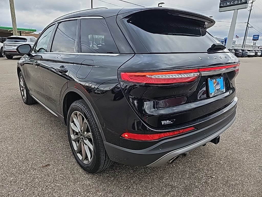 Used 2021 Lincoln Corsair AWD w/ Premium Package image 3