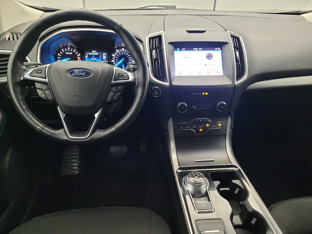 Used 2019 Ford Edge SEL AWD/4WD image 22