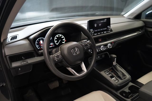 Used 2024 Honda CR-V EX image 14