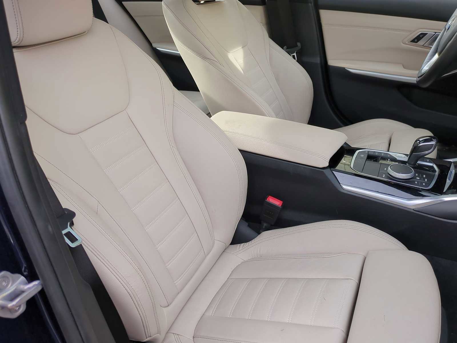 Used 2019 BMW 330i xDrive Sedan w/ Convenience Package image 23