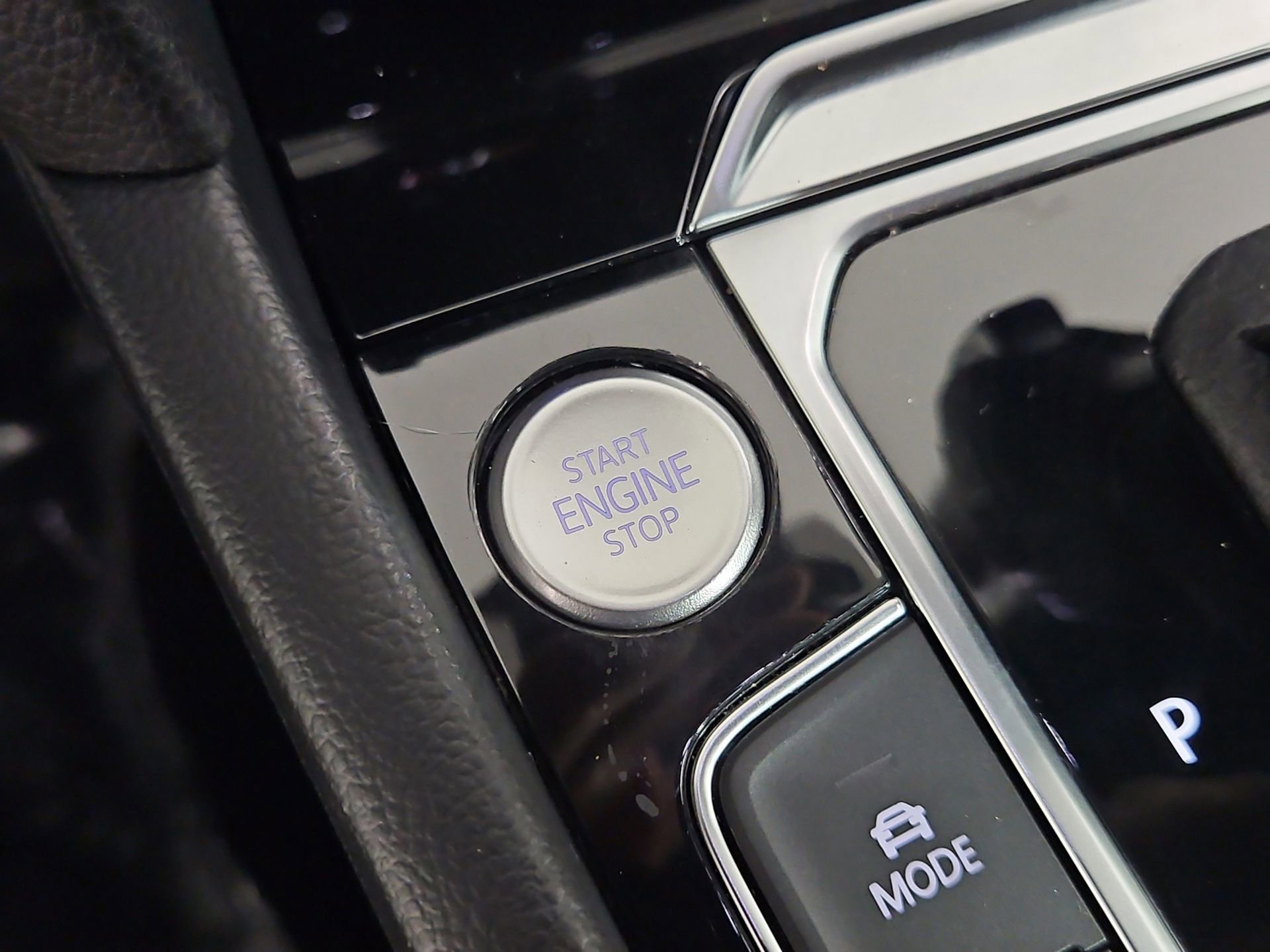 Used 2021 Volkswagen Arteon SEL FWD image 33