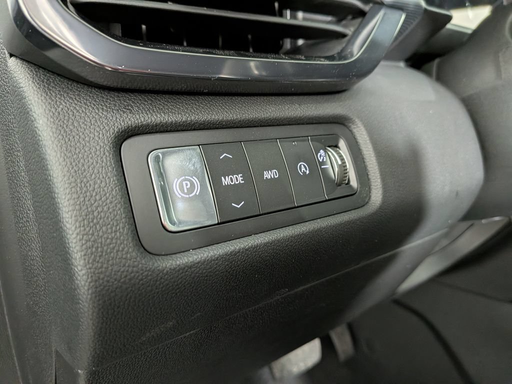 New 2026 GMC Acadia AT4 w/ Luxury Package AWD/4WD image 19