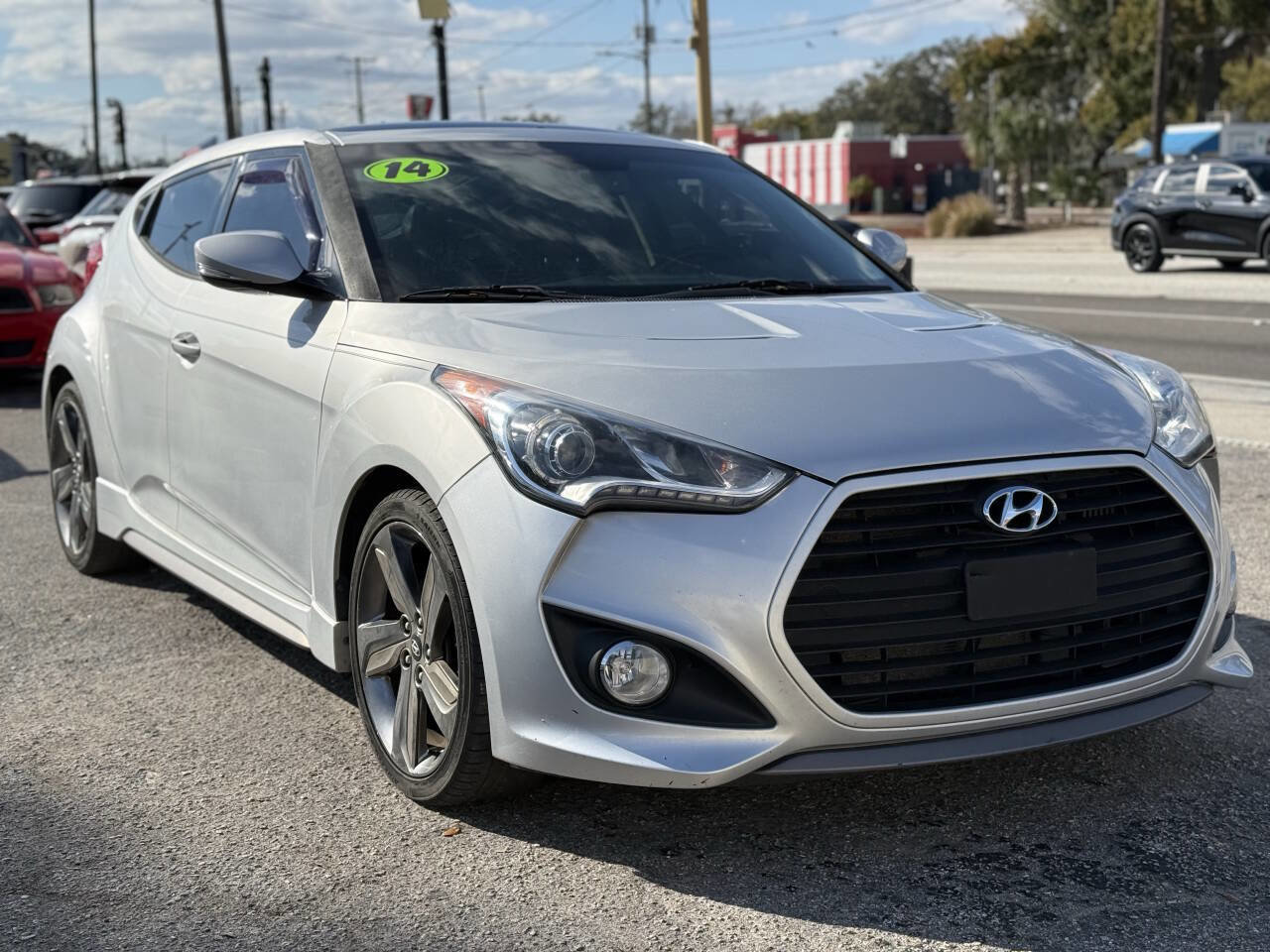 Used 2014 Hyundai Veloster Turbo w/ Turbo Technology Package 04 image 9
