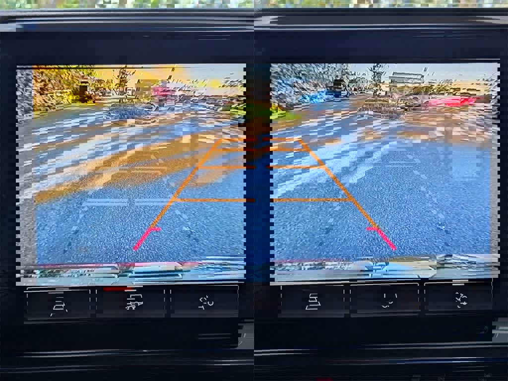 Used 2025 GMC Sierra 1500 Elevation w/ Preferred Package image 24