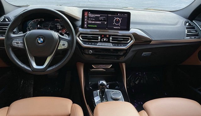 Used 2023 BMW X4 xDrive30i w/ Convenience Package image 17