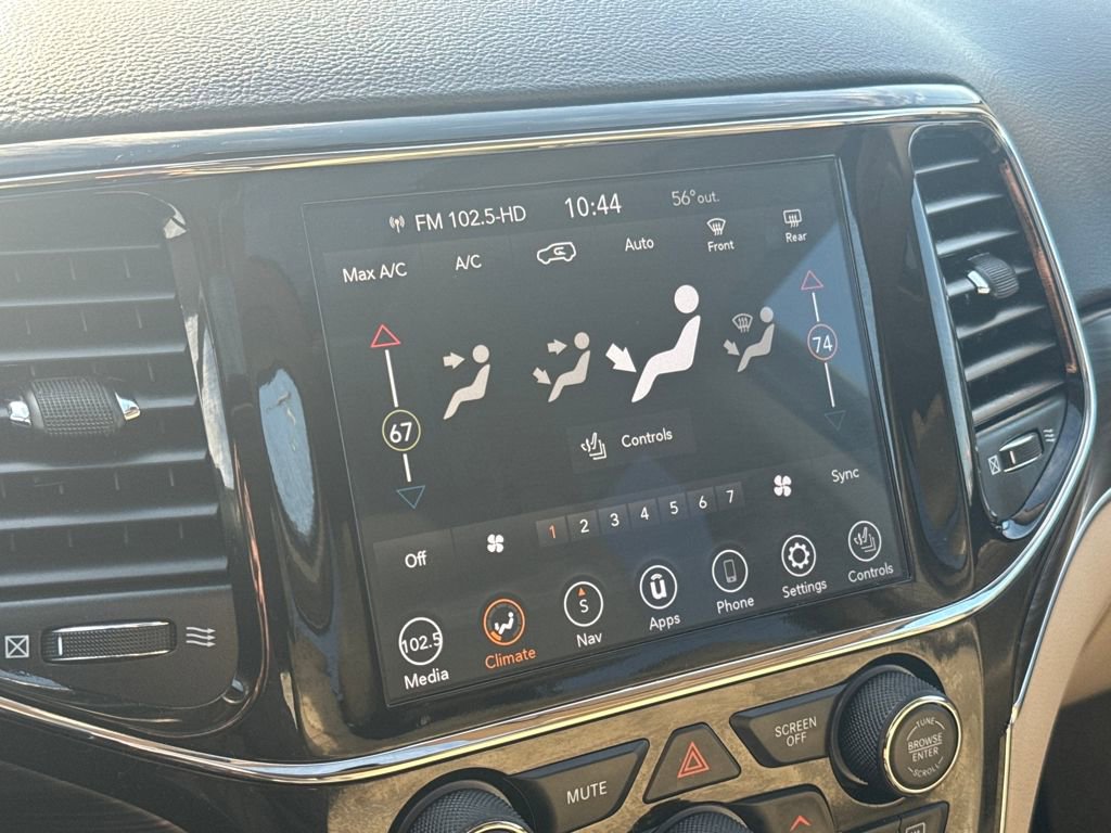 Used 2021 Jeep Grand Cherokee Limited image 24