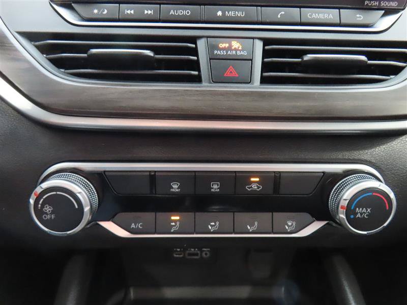 Used 2024 Nissan Altima 2.5 SV FWD image 25