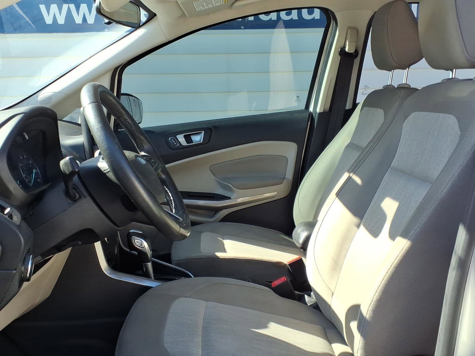 Used 2020 Ford EcoSport SE w/ SE Convenience Package FWD image 8