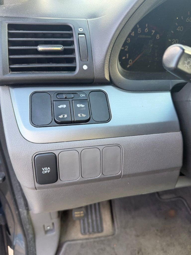 Used 2010 Honda Odyssey EX image 16