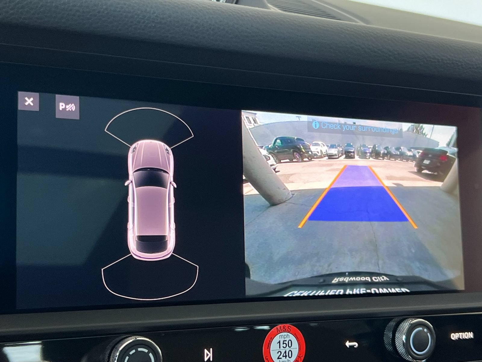 Certified 2025 Porsche Macan S AWD/4WD image 24
