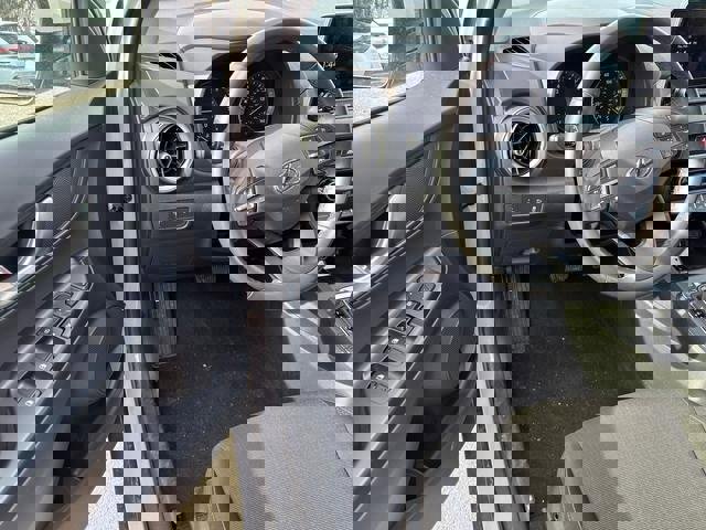 Used 2023 Hyundai Kona SEL w/ Convenience Package image 9