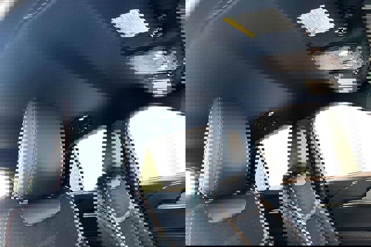 Certified 2025 Ford Explorer ST image 27