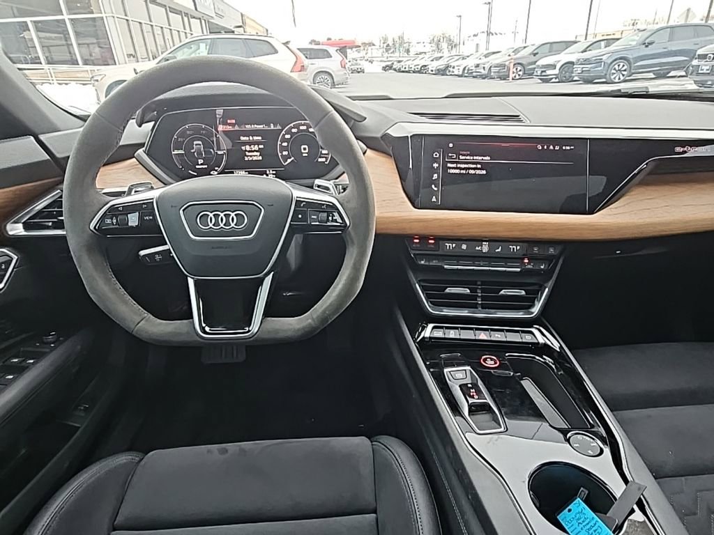 Used 2023 Audi e-tron GT Premium Plus w/ Executive Package image 2