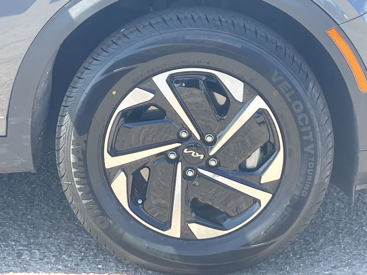 Certified 2023 Kia Sportage LX image 9