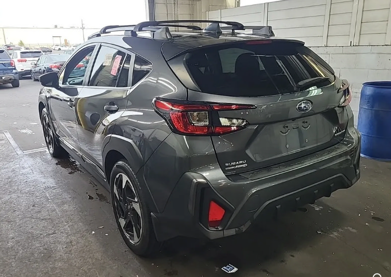 Used 2024 Subaru Crosstrek 2.5i Limited w/ Popular Package #3A AWD/4WD image 2