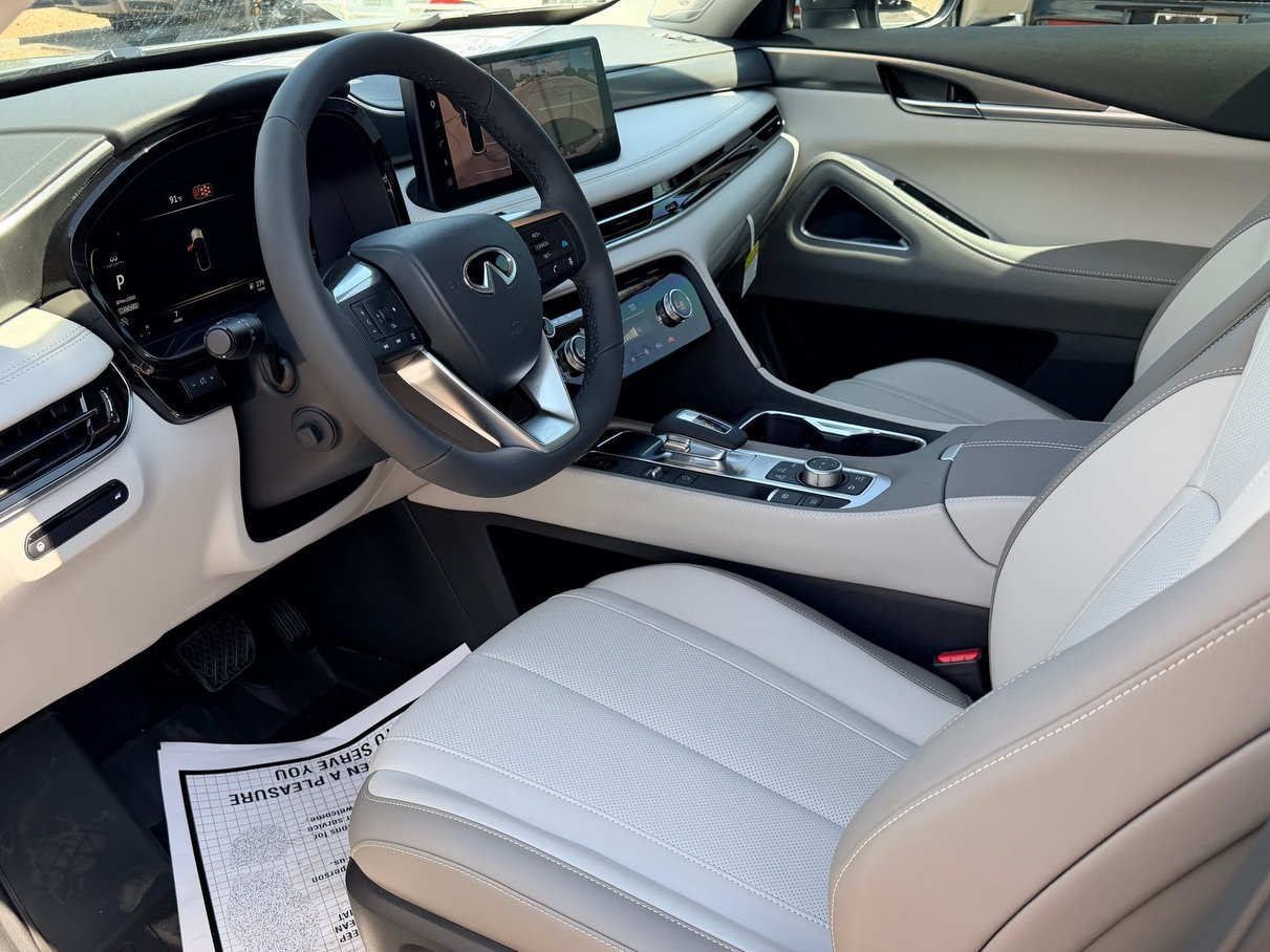 New 2027 INFINITI QX60 Luxe FWD image 14