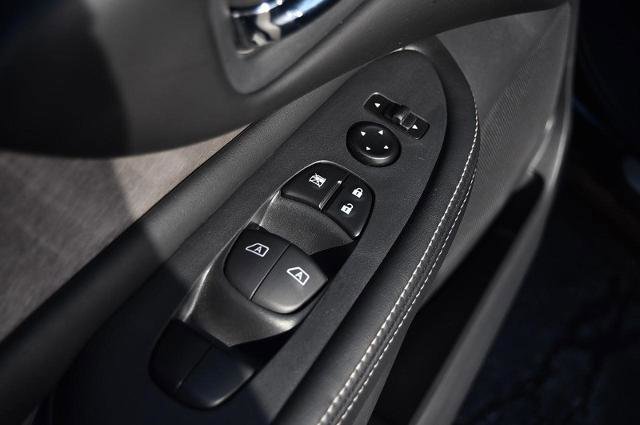 Certified 2024 Nissan Murano SV image 9